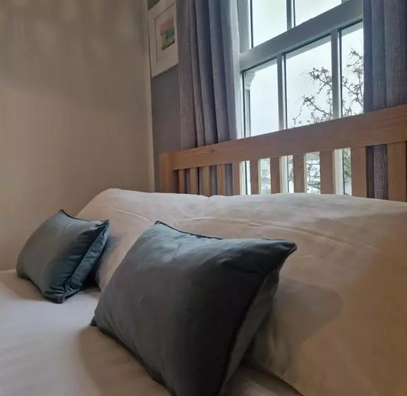 Small Cottage Close To Carbis Bay Beach & St Ives