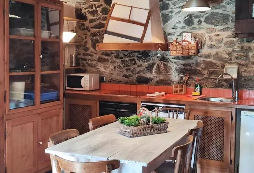 Allotjaments Cal Llarg