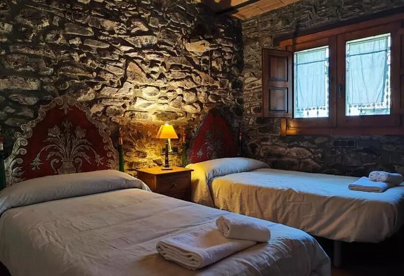 Allotjaments Cal Llarg