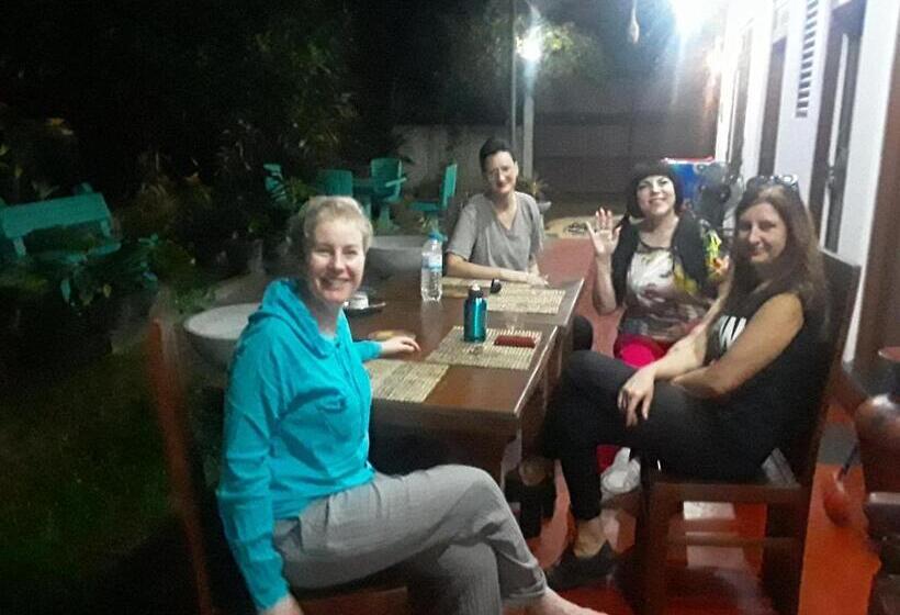 צימר Gold Sand Resort