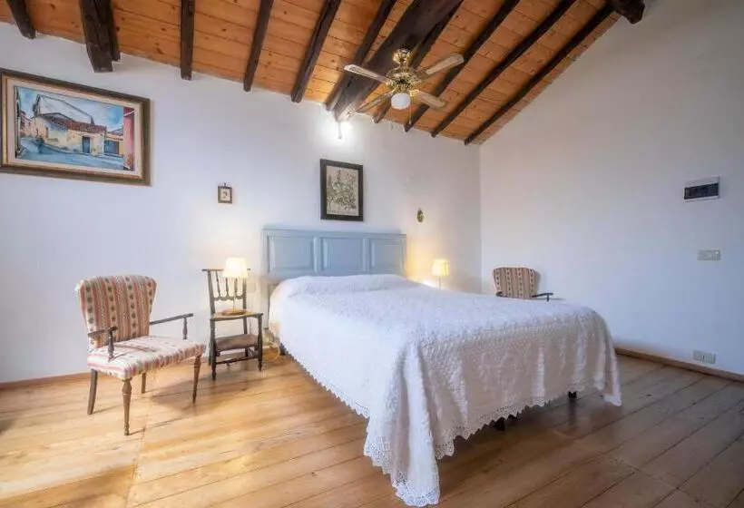 Casa Camboni Dimora Storica Bed & Breakfast