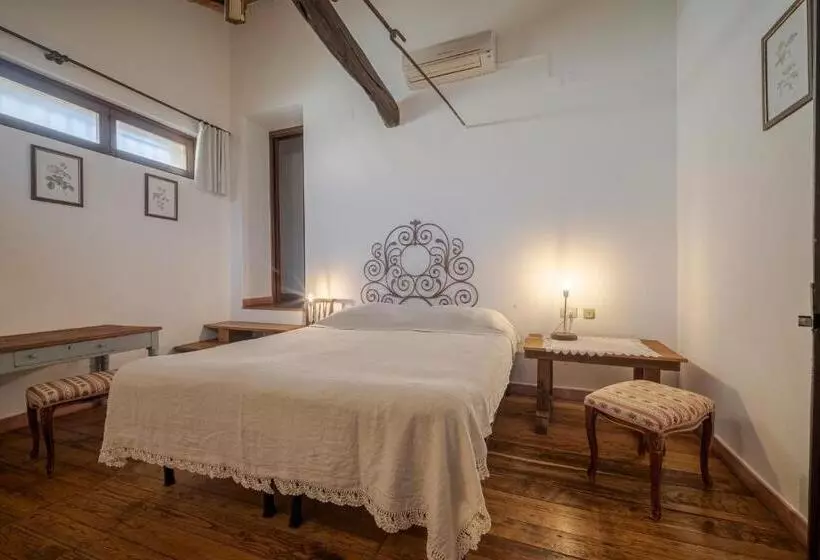 Casa Camboni Dimora Storica Bed & Breakfast