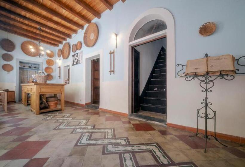 Casa Camboni Dimora Storica Bed & Breakfast