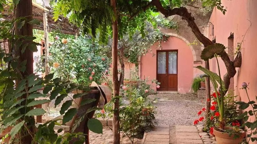 Casa Camboni Dimora Storica Bed & Breakfast