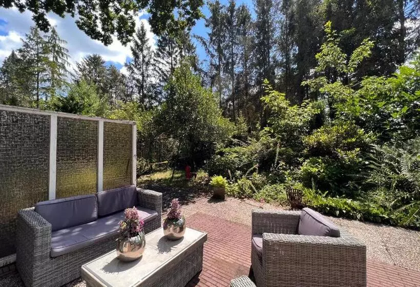 Free Standing Vacation House Garden, Private Jacuzzi, Veluwe Woods