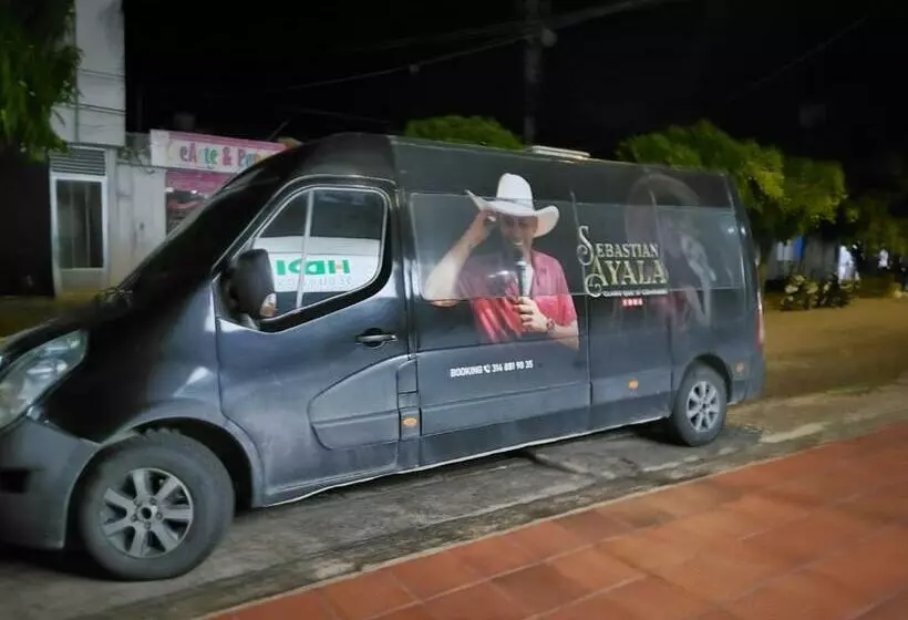 هتل Canacabare Plaza