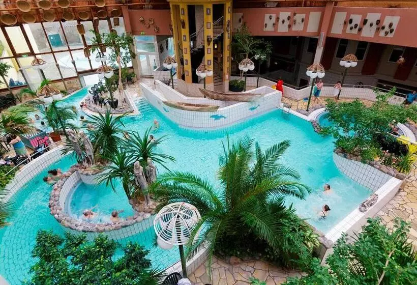Hotelli Nordseeküste By Center Parcs