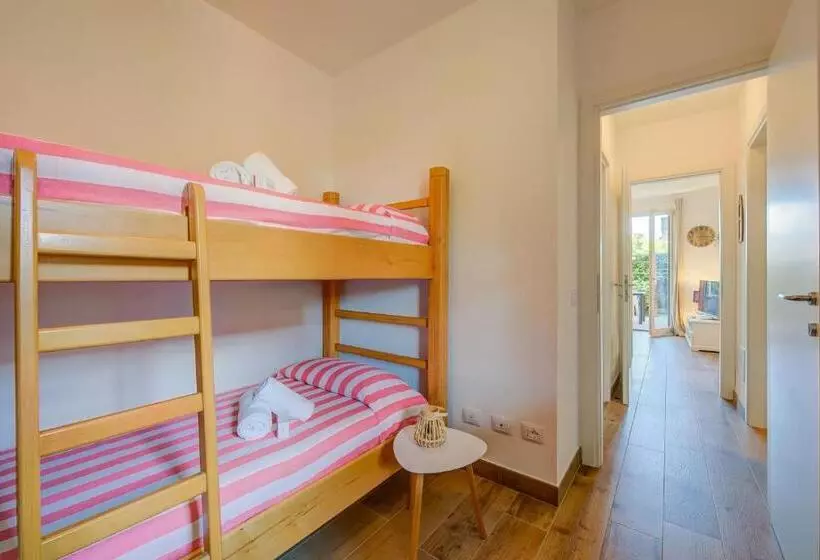 La Casa Accanto With Shared Pool Happy Rentals