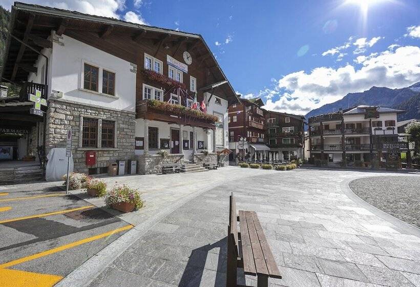 Monterosa Cozy Apartment 200mt From Ski Happy Rentals