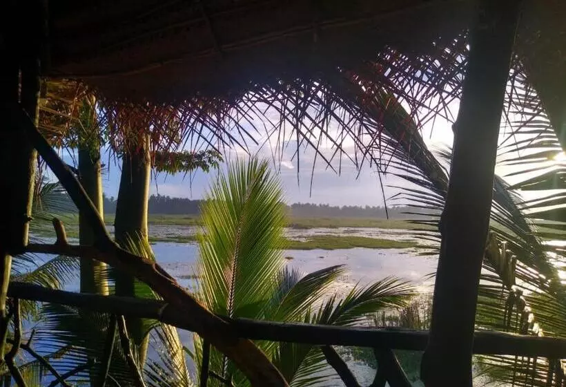 Majatalo Lake Face Cabana