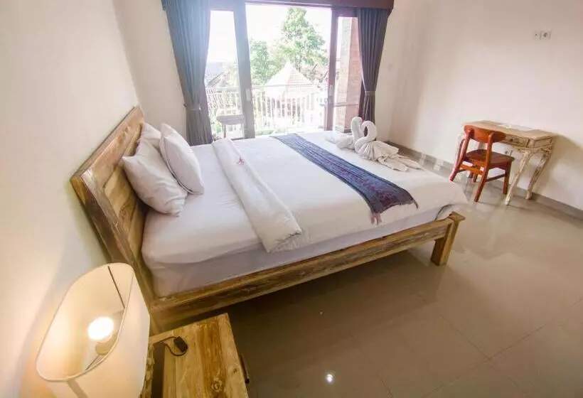 ペンション The Lucky Canggu