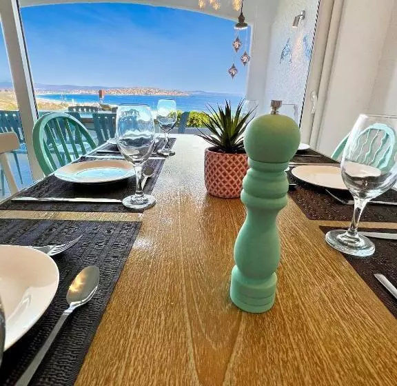 Puerto Velero Primera Línea Primer Piso Con Jardín, Piscina Y Playa! 2pax