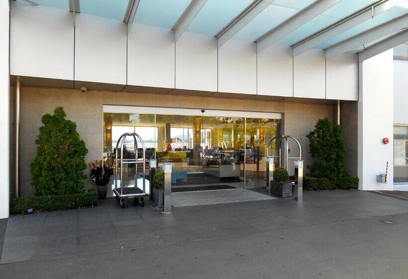 Absolute Waterfront, Tauranga Apartment