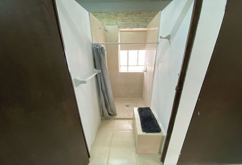 هاستل Hostal Casa De Arcos