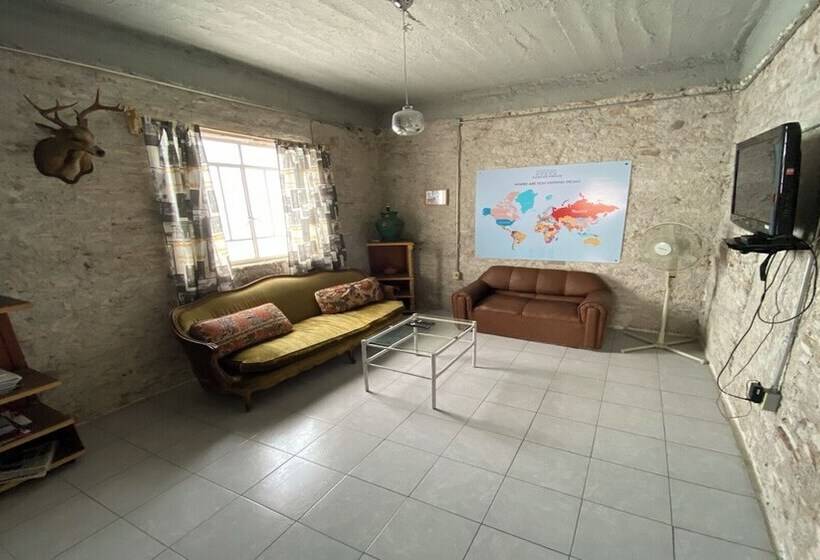 هاستل Hostal Casa De Arcos