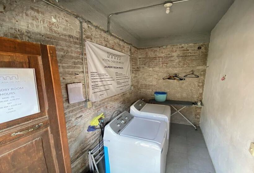 هاستل Hostal Casa De Arcos