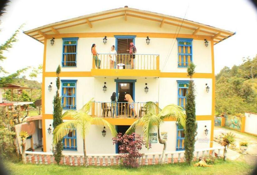 בית מלון כפרי Alegria Hostel Boutique