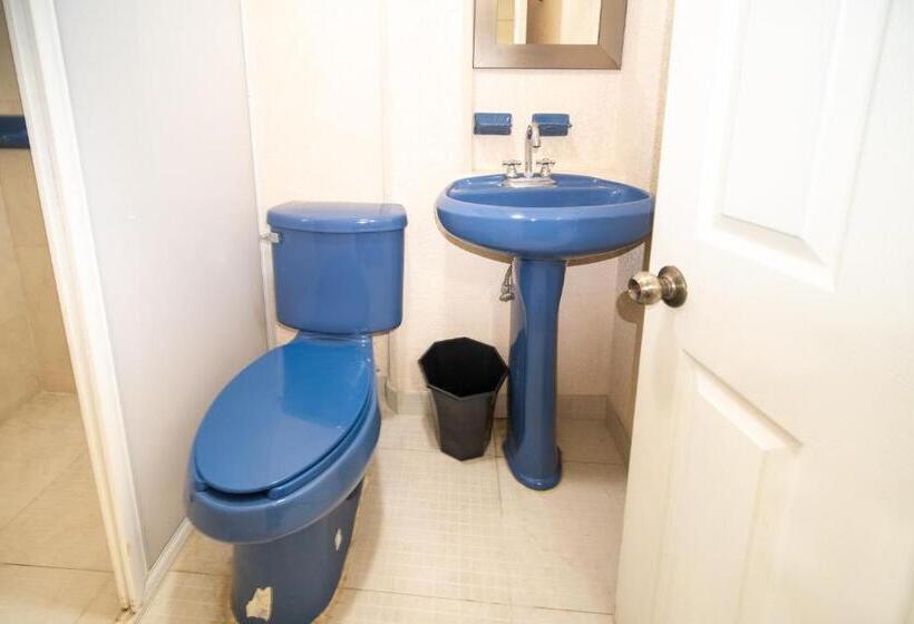 בית מלון כפרי Peninsula Stays Executive