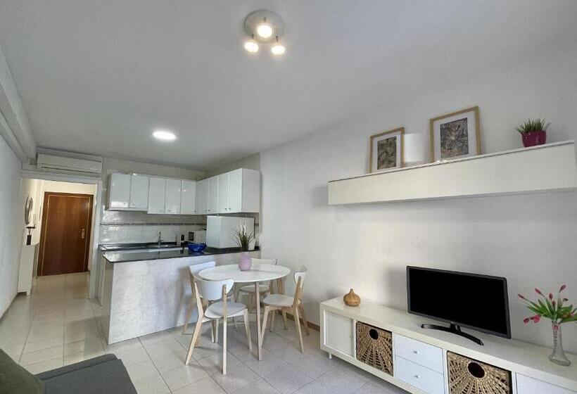 La Pineda Holiday Apartment