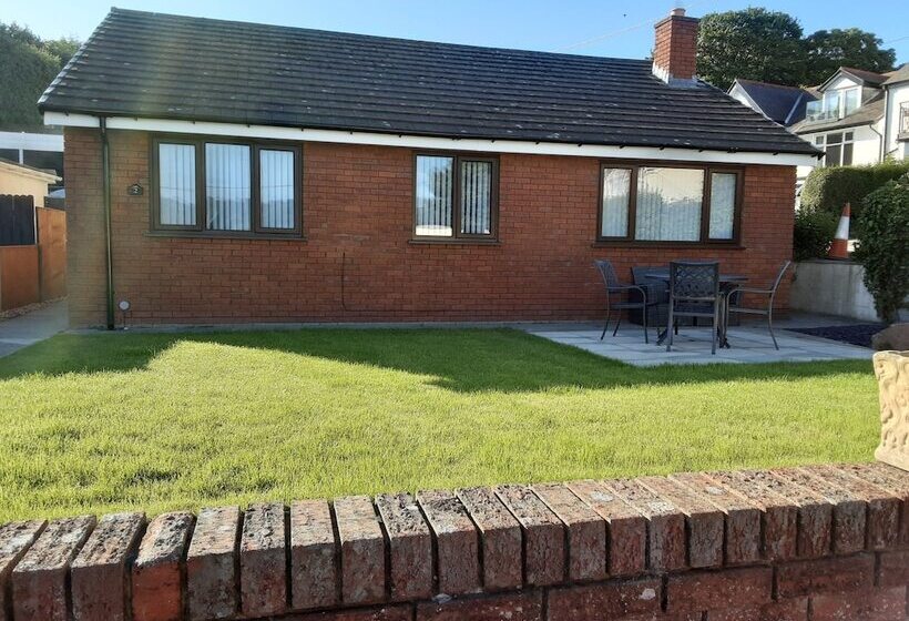 3 Bed Bungalow Near Conwy Valley Close To Castle