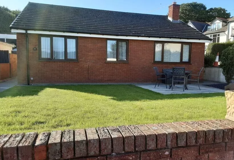 3 Bed Bungalow Near Conwy Valley Close To Castle