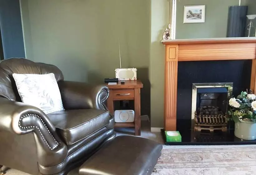 3 Bed Bungalow Near Conwy Valley Close To Castle