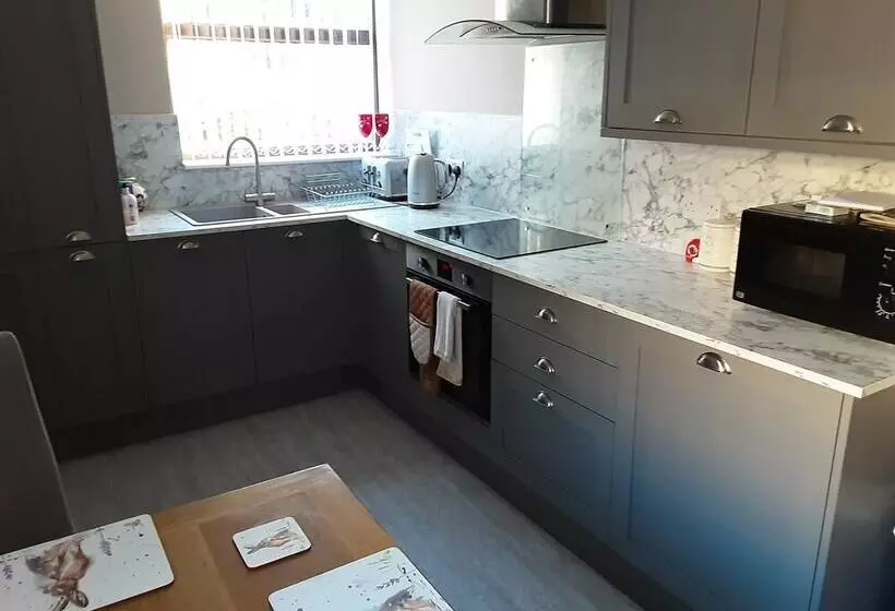 3 Bed Bungalow Near Conwy Valley Close To Castle