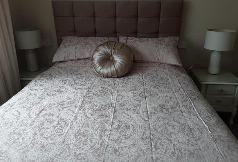 3 Bed Bungalow Near Conwy Valley Close To Castle