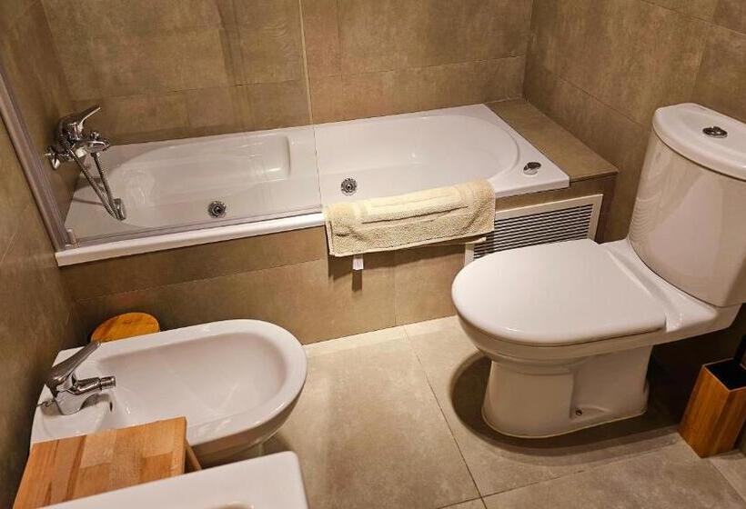 Apartamento Diseño Con Jardín Privado A 100 Metros Del Mar