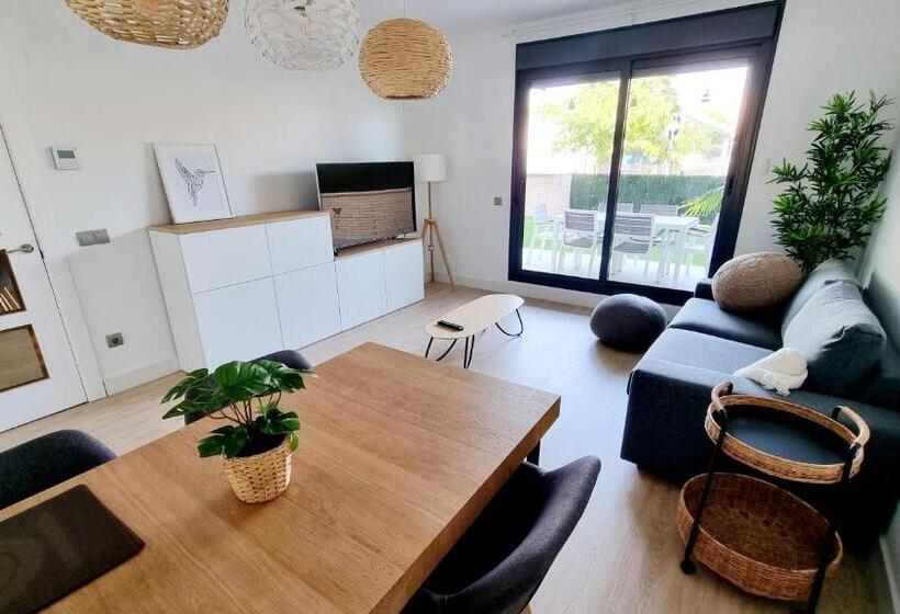 Apartamento Diseño Con Jardín Privado A 100 Metros Del Mar