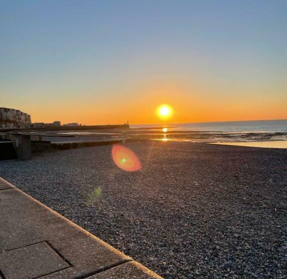Appartement Au Calme Et Bow Window Quartier Plage