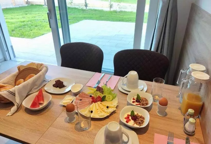 Aamiaismajoitus (B&B) Pan Haus Bad Goisern