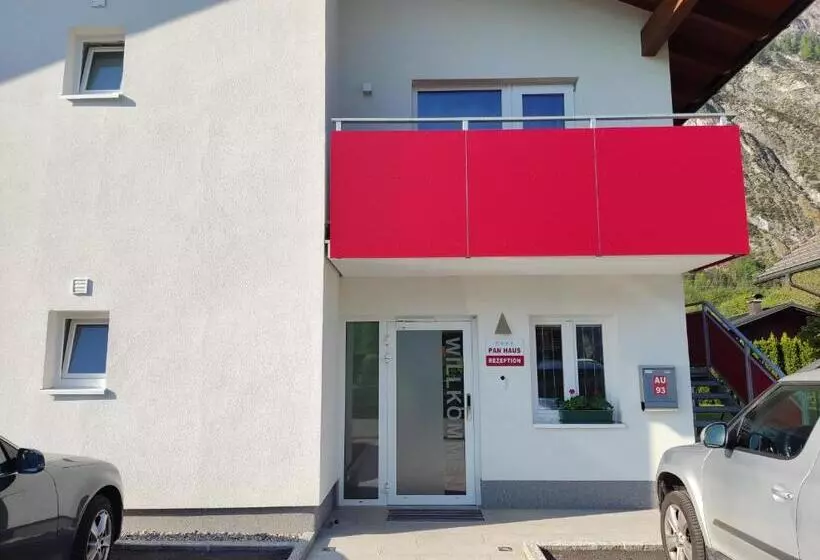 Aamiaismajoitus (B&B) Pan Haus Bad Goisern