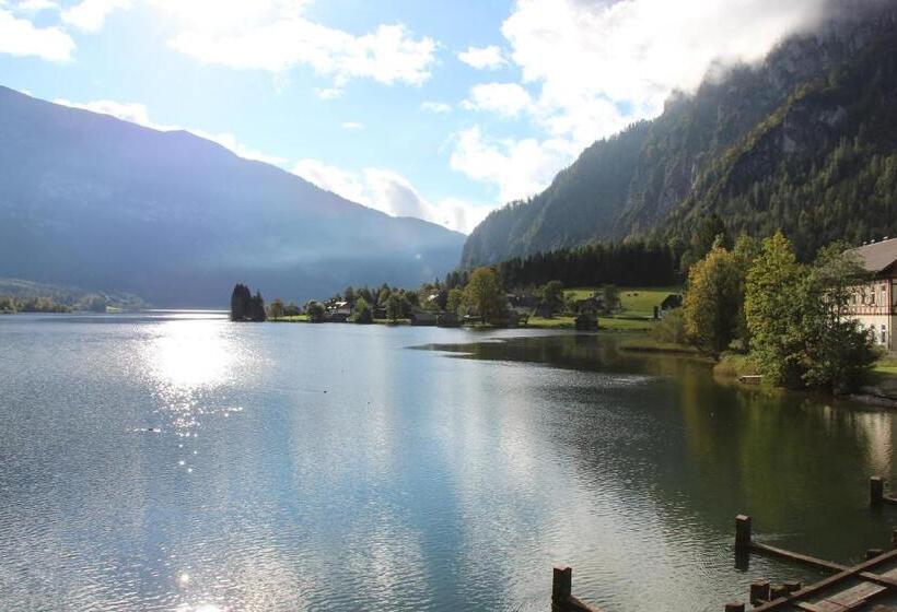 Aamiaismajoitus (B&B) Pan Haus Bad Goisern