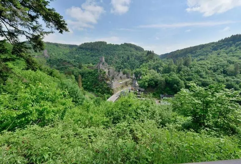 Der Eifel Perle Manderscheid