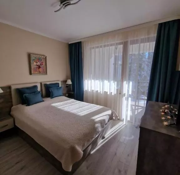 апартамент лейк вю, вила флора, комплекс маунтин лейк