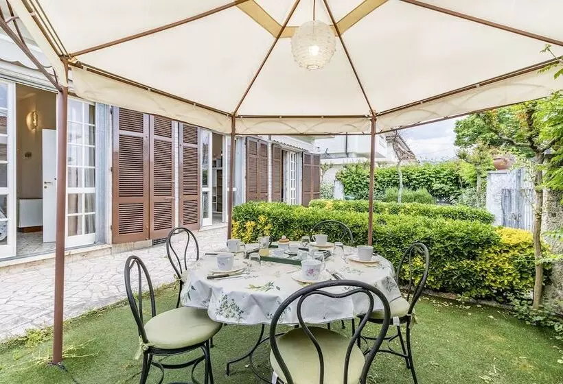 Casa Lidia 900m From Sea   Happy Rentals