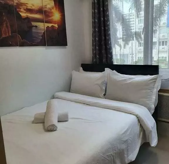 ホテル Vangie S Place At Sea Residences