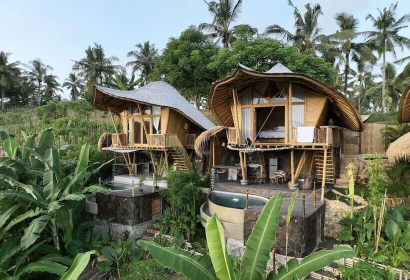 Kalma Bamboo Eco Lodge