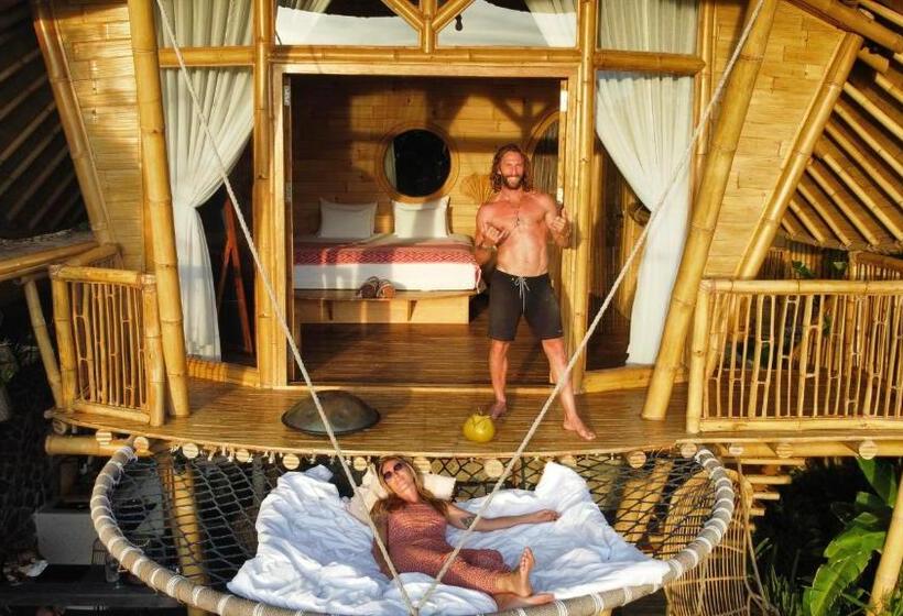 Kalma Bamboo Eco Lodge