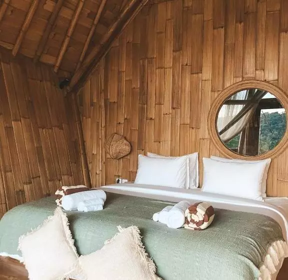 Kalma Bamboo Eco Lodge