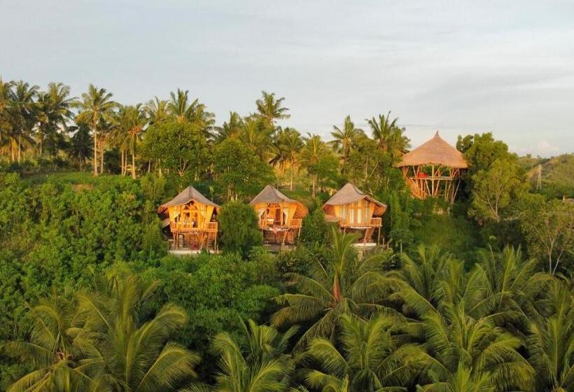 Kalma Bamboo Eco Lodge