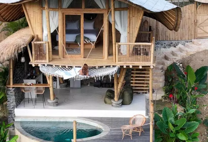 Kalma Bamboo Eco Lodge