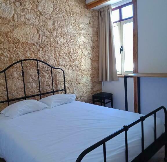 פנסיון Quimpecável