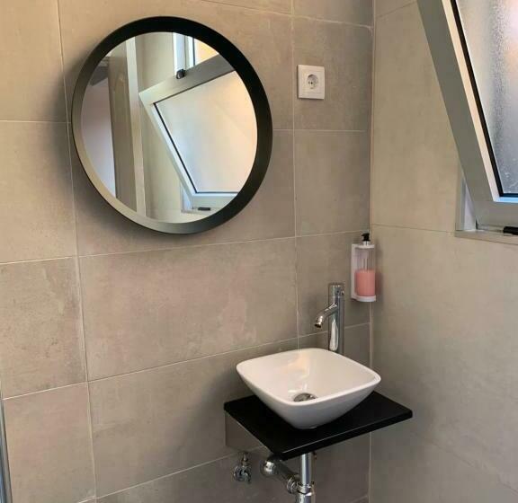 פנסיון Quimpecável