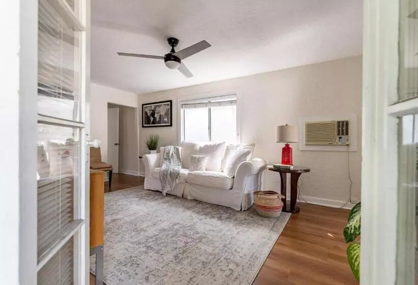 Persimmon Cottage