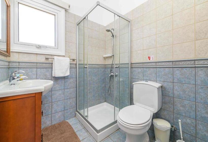 Villa Serena Springs By Ezoria Villas