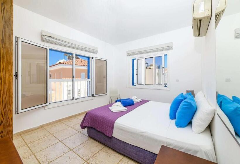 Villa Serena Springs By Ezoria Villas