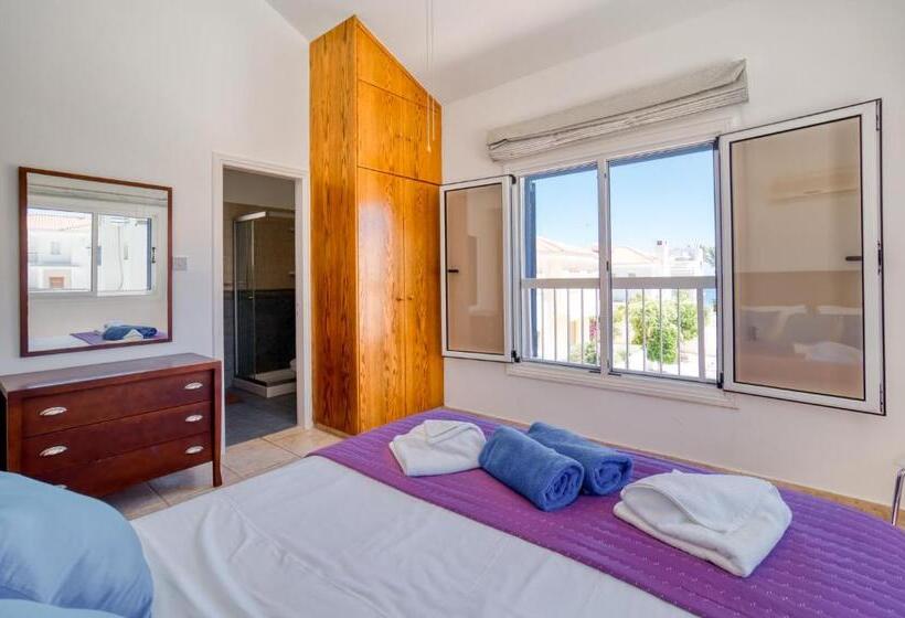 Villa Serena Springs By Ezoria Villas