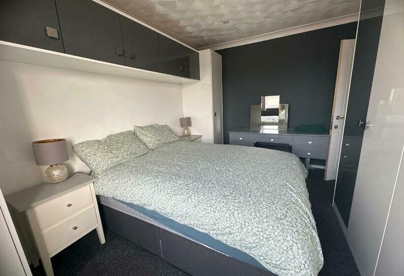 Charming House Welcome